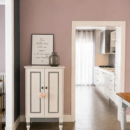 Rosa&grigio Appartamento
